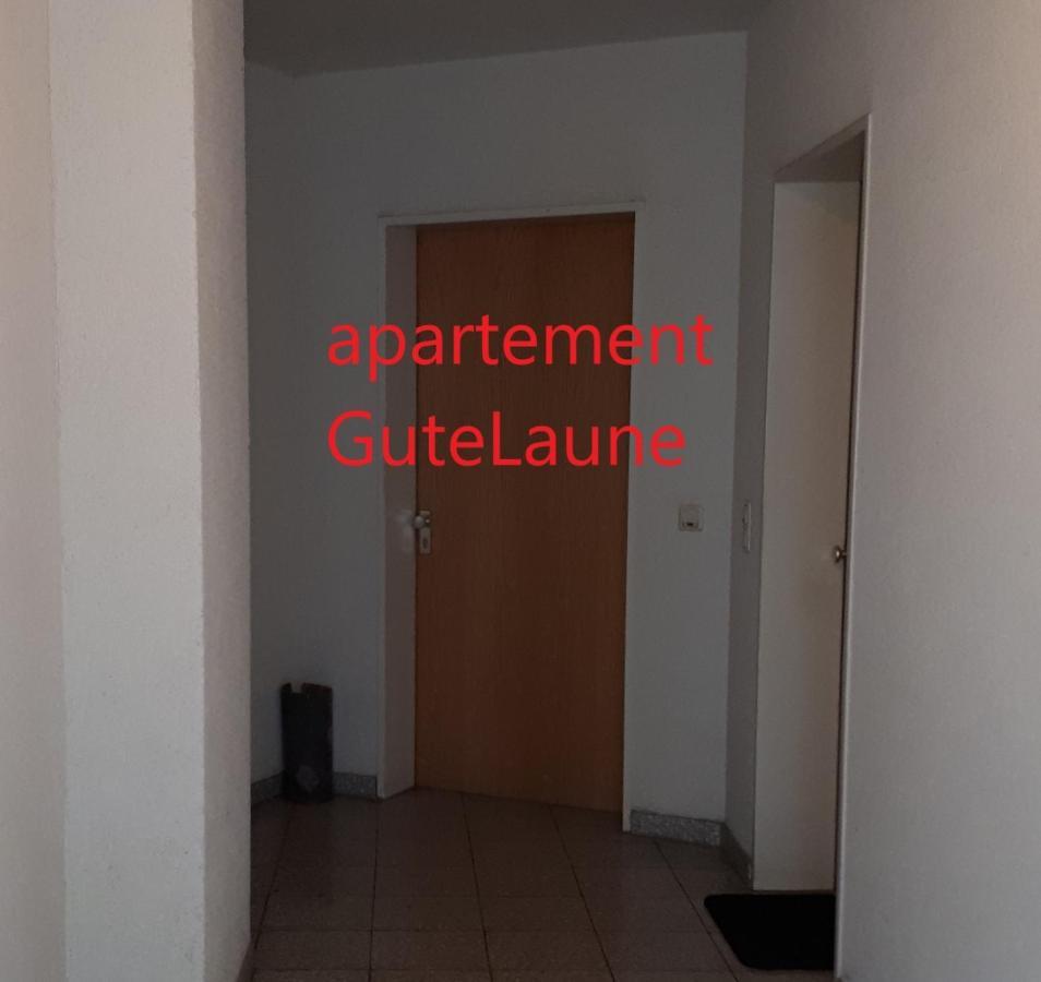 Gute Laune Mit Terrasse Und Garten Zentral Friedrichshafen Exterior photo